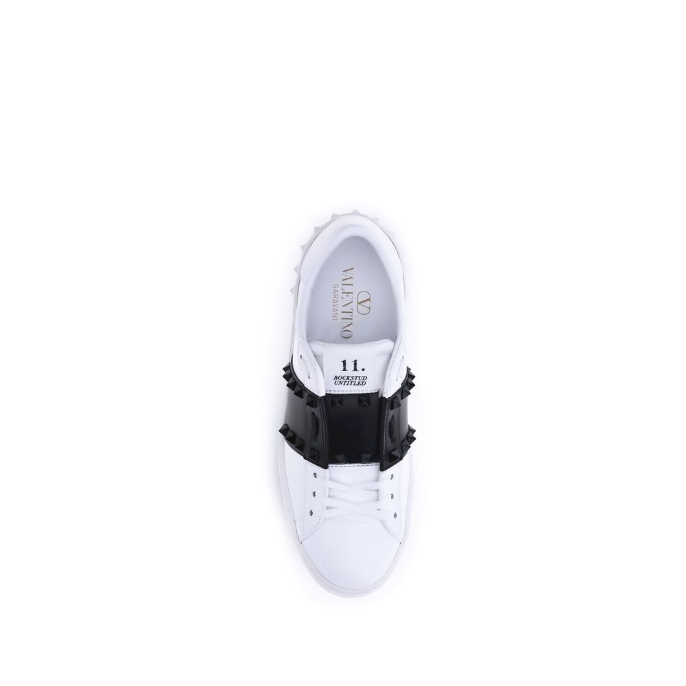 Valentino Garavani Black Calf Leather Bos Taurus Low Top Sneakers