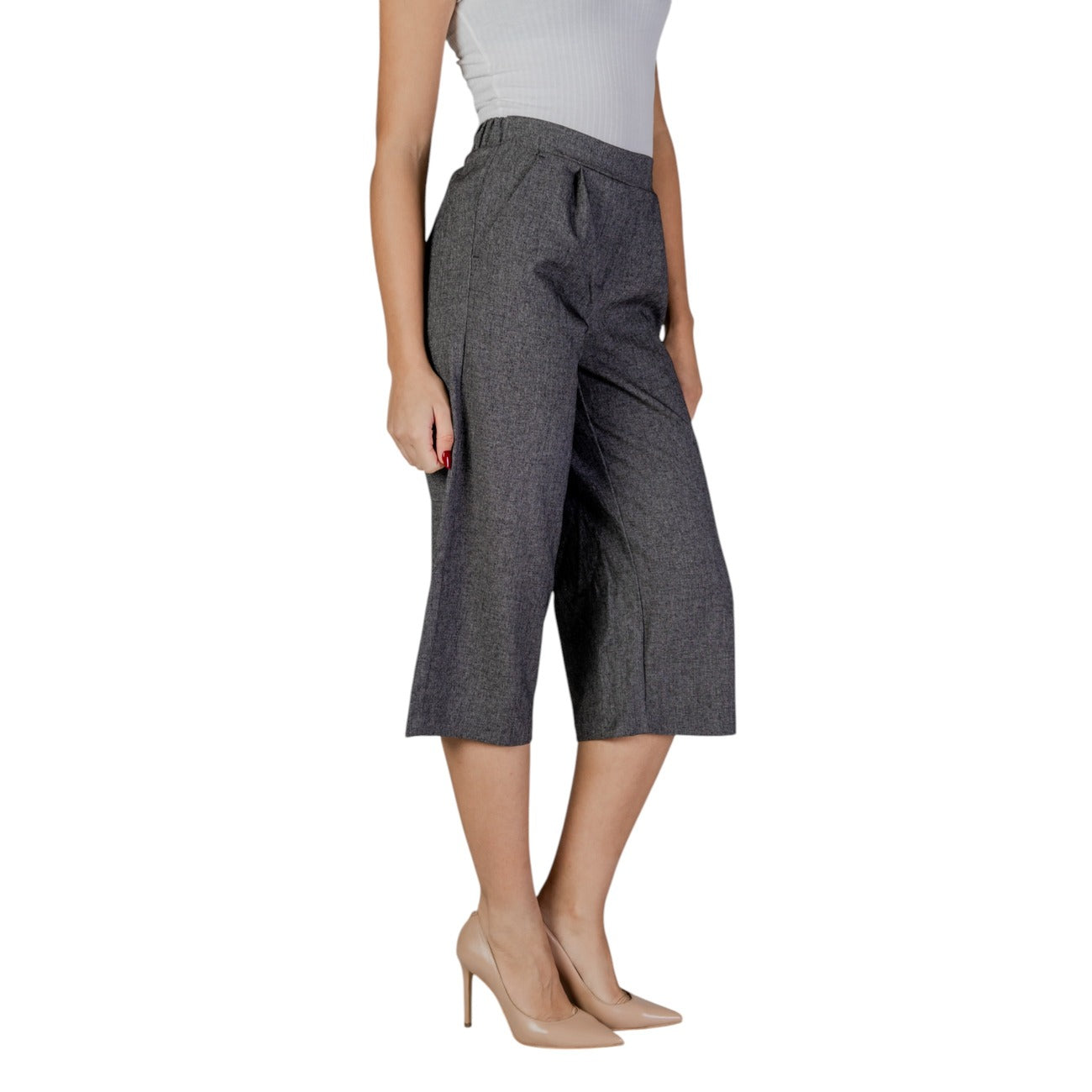 Vero Moda Women Trousers