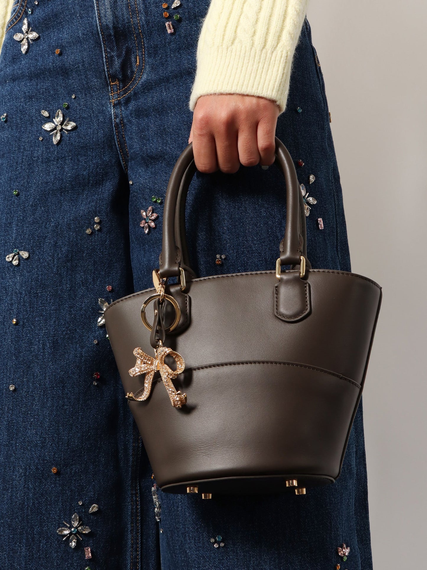 SELF PORTRAIT Leather shoulder bag with iconic charm