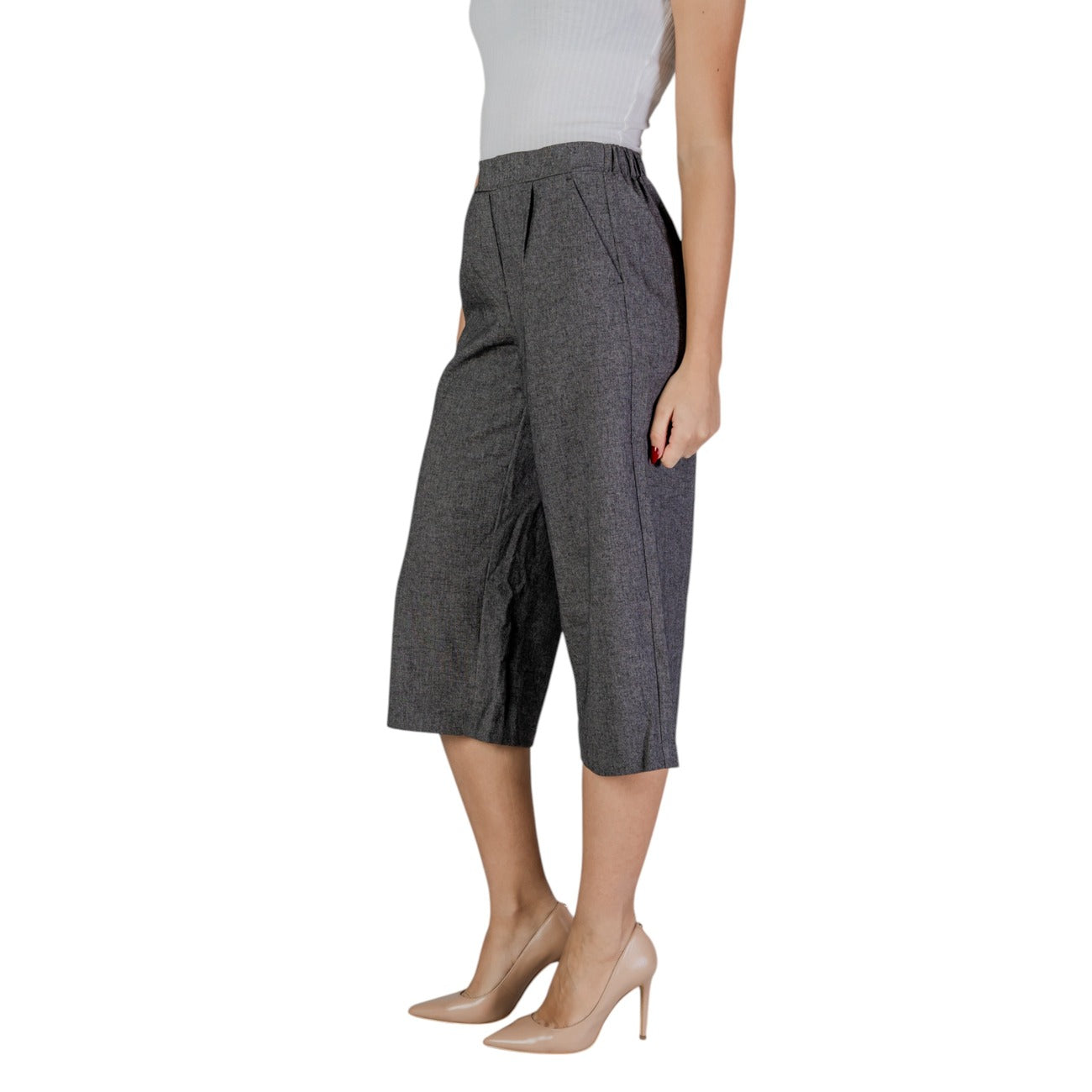 Vero Moda  Women Trousers